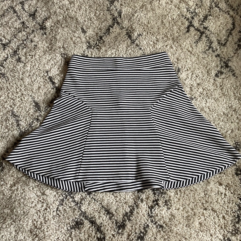 EXPRESS SKIRT